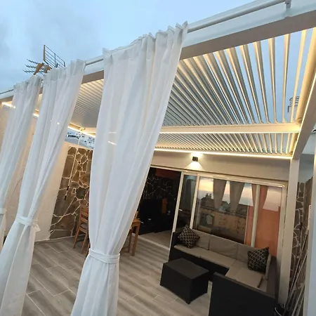 Ola Serena Apartment